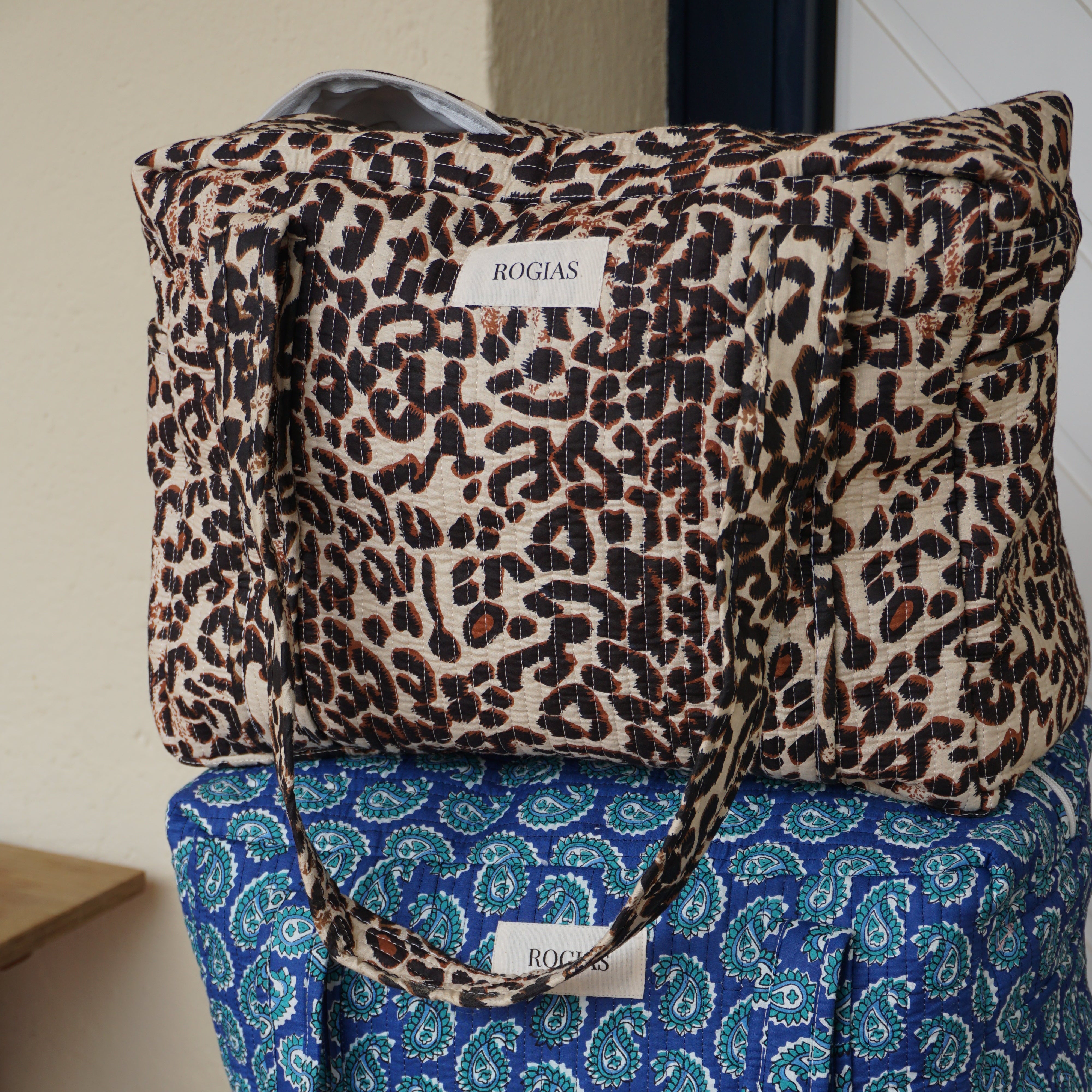 Carry-on travel bag 40x30x20 cm - Leopard – ROGIAS